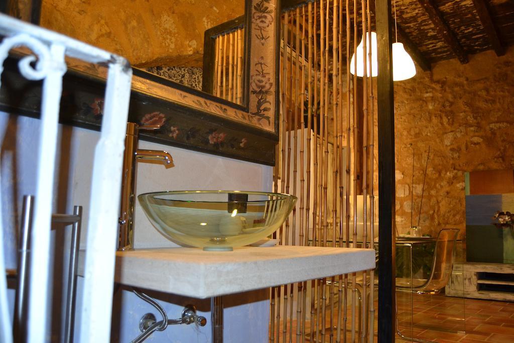 Le Stanze Dello Scirocco Sicily Luxury Panzió Agrigento Szoba fotó